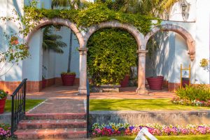 hotel mansion del cupatitzio